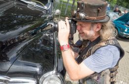 OLYMPUS DIGITAL CAMERA